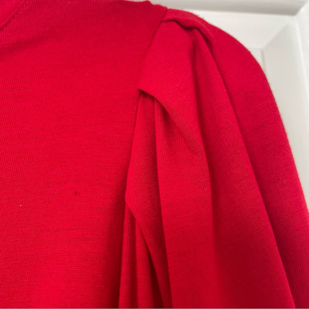 The perfect pullover red top - Picture 4 of 7